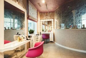 美容院における差別化戦略～競合店に勝つためのポイントを解説～